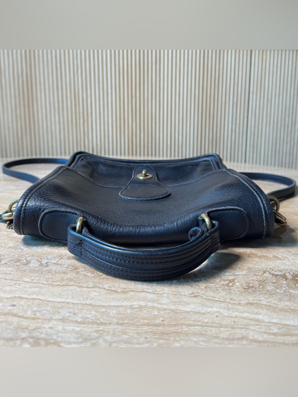 Coach - Vintage 5130 Station Bag Leather Crossbody Purse - Picture 7 of 9
